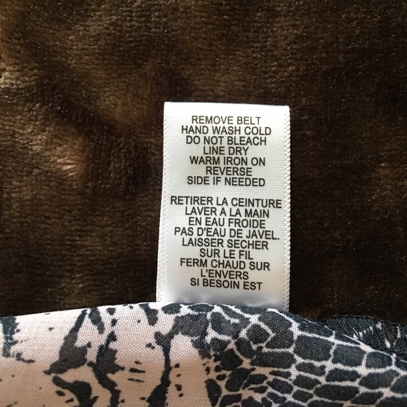 GUESS XS Floral Dress - Picture 7 of 7